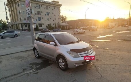 Toyota Ist II, 2002 год, 520 000 рублей, 2 фотография