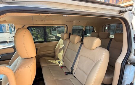 Hyundai H-1 II рестайлинг, 2021 год, 3 300 000 рублей, 8 фотография