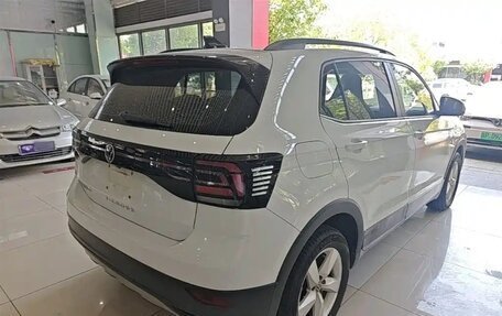 Volkswagen T-Cross I, 2023 год, 1 220 000 рублей, 4 фотография