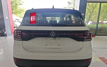 Volkswagen T-Cross I, 2023 год, 1 220 000 рублей, 6 фотография
