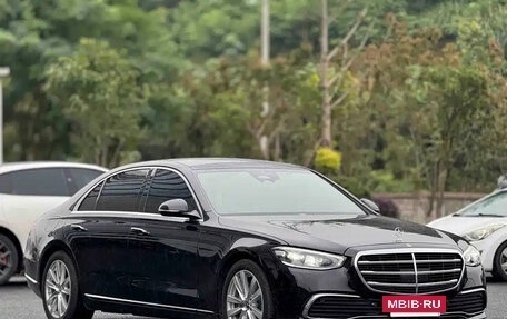 Mercedes-Benz S-Класс, 2024 год, 7 400 000 рублей, 3 фотография