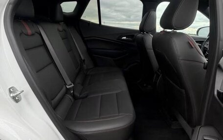 Chevrolet Trax, 2023 год, 1 820 000 рублей, 7 фотография