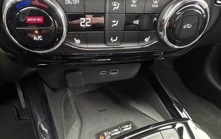 Chevrolet Trax, 2023 год, 1 820 000 рублей, 8 фотография