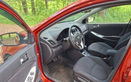 Hyundai Solaris II рестайлинг, 2011 год, 670 000 рублей, 7 фотография