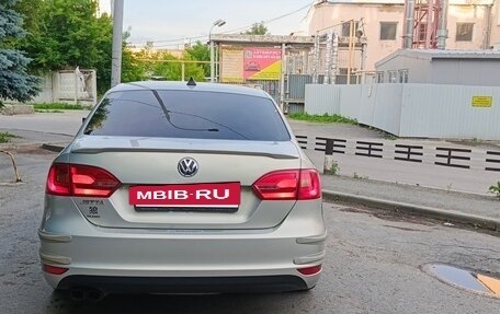 Volkswagen Jetta VI, 2014 год, 749 999 рублей, 5 фотография