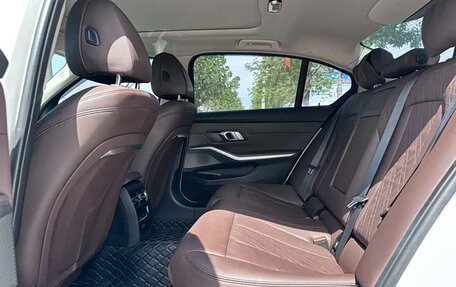 BMW 3 серия, 2022 год, 3 150 000 рублей, 10 фотография