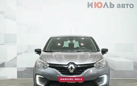 Renault Kaptur I рестайлинг, 2018 год, 1 370 000 рублей, 2 фотография
