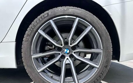 BMW 3 серия, 2022 год, 3 150 000 рублей, 11 фотография