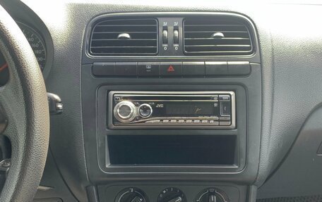Volkswagen Polo VI (EU Market), 2012 год, 685 000 рублей, 14 фотография