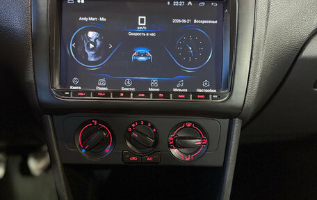 Volkswagen Polo VI (EU Market), 2015 год, 949 000 рублей, 14 фотография
