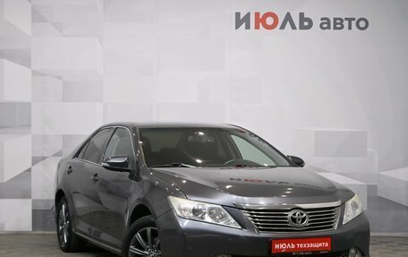Toyota Camry, 2012 год, 1 665 000 рублей, 4 фотография