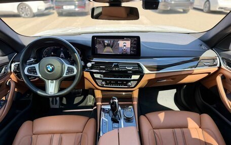 BMW 5 серия, 2021 год, 4 890 000 рублей, 16 фотография