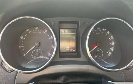 Skoda Yeti I рестайлинг, 2016 год, 1 250 000 рублей, 9 фотография