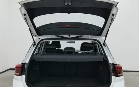 Volkswagen T-Roc I, 2022 год, 1 215 000 рублей, 6 фотография