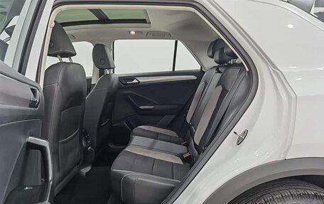 Volkswagen T-Roc I, 2022 год, 1 215 000 рублей, 20 фотография