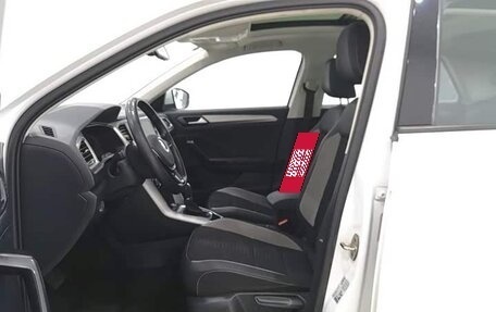 Volkswagen T-Roc I, 2022 год, 1 215 000 рублей, 9 фотография
