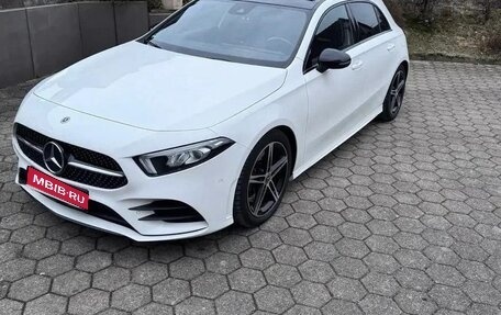 Mercedes-Benz A-Класс, 2022 год, 1 830 000 рублей, 1 фотография