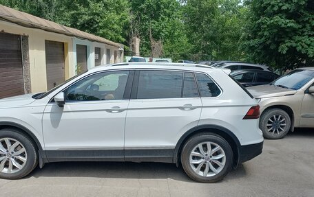Volkswagen Tiguan II, 2020 год, 3 150 000 рублей, 1 фотография