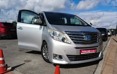 Toyota Alphard III, 2012 год, 2 350 000 рублей, 1 фотография