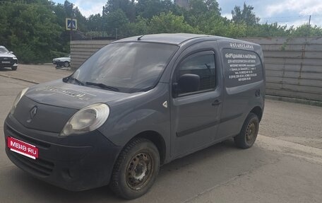 Renault Kangoo II рестайлинг, 2012 год, 599 000 рублей, 1 фотография