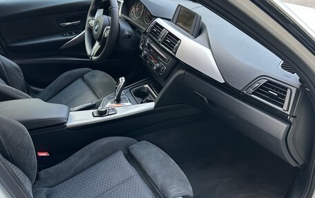 BMW 3 серия, 2014 год, 1 880 000 рублей, 25 фотография