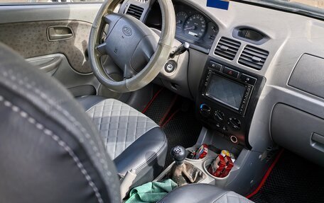 KIA Rio II, 2004 год, 200 000 рублей, 2 фотография