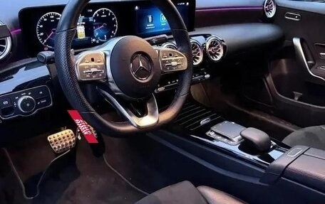 Mercedes-Benz A-Класс, 2022 год, 1 830 000 рублей, 6 фотография