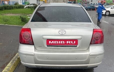 Toyota Avensis III рестайлинг, 2006 год, 750 000 рублей, 2 фотография