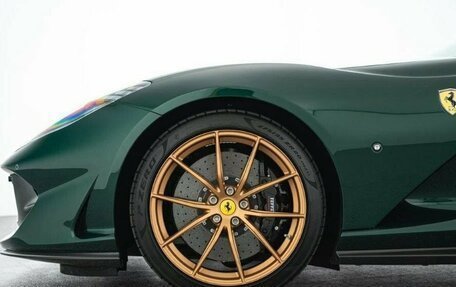 Ferrari 812, 2021 год, 44 900 000 рублей, 7 фотография
