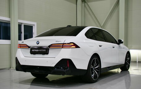 BMW 5 серия, 2024 год, 7 300 000 рублей, 7 фотография