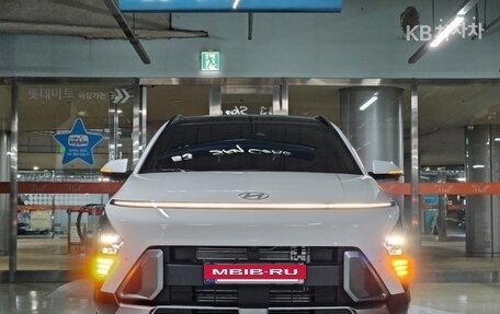 Hyundai Kona, 2023 год, 1 980 000 рублей, 3 фотография