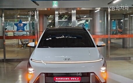 Hyundai Kona, 2023 год, 1 980 000 рублей, 4 фотография
