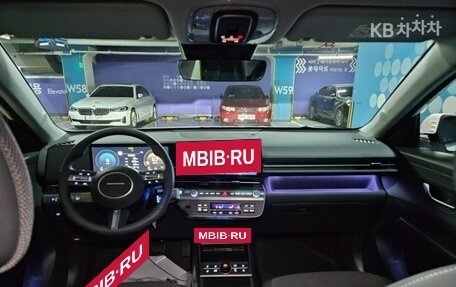 Hyundai Kona, 2023 год, 1 980 000 рублей, 9 фотография