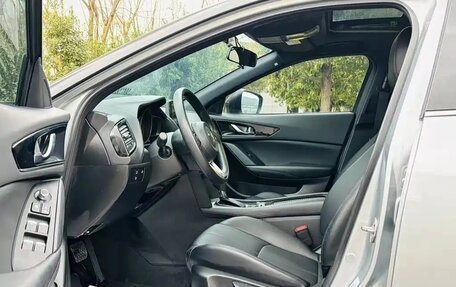 Mazda CX-4, 2022 год, 1 850 000 рублей, 11 фотография