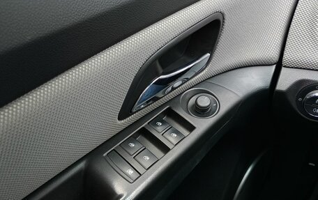 Chevrolet Cruze II, 2013 год, 777 777 рублей, 9 фотография