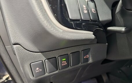 Mitsubishi Outlander III рестайлинг 3, 2018 год, 2 499 000 рублей, 14 фотография