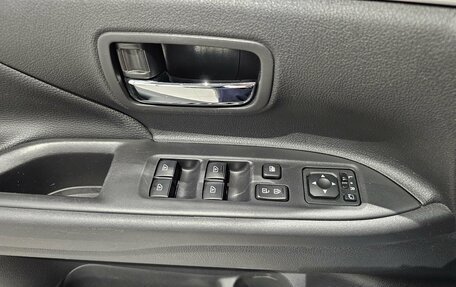 Mitsubishi Outlander III рестайлинг 3, 2018 год, 2 499 000 рублей, 11 фотография