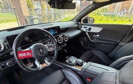 Mercedes-Benz A-Класс AMG, 2020 год, 4 900 000 рублей, 21 фотография