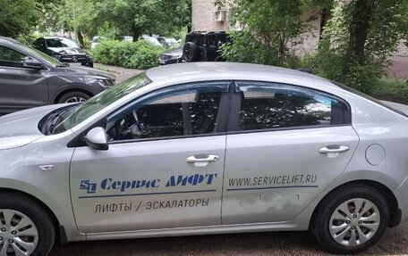 KIA Rio IV, 2018 год, 1 100 000 рублей, 8 фотография