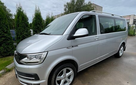 Volkswagen Caravelle T6 рестайлинг, 2016 год, 2 750 000 рублей, 9 фотография