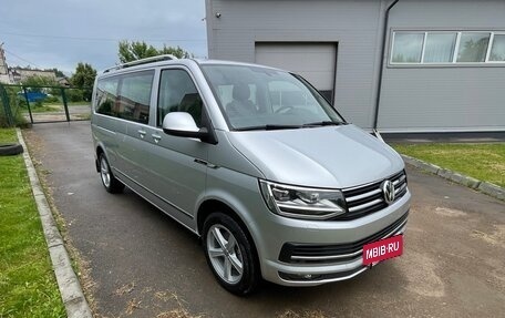 Volkswagen Caravelle T6 рестайлинг, 2016 год, 2 750 000 рублей, 5 фотография