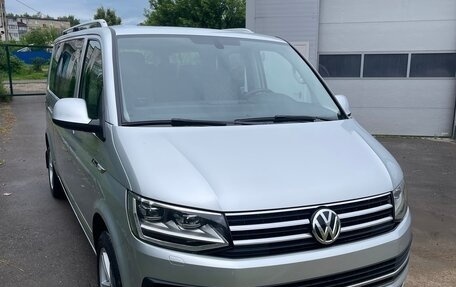 Volkswagen Caravelle T6 рестайлинг, 2016 год, 2 750 000 рублей, 6 фотография
