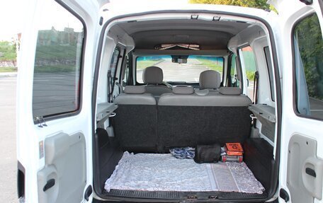 Renault Kangoo II рестайлинг, 2008 год, 530 000 рублей, 19 фотография