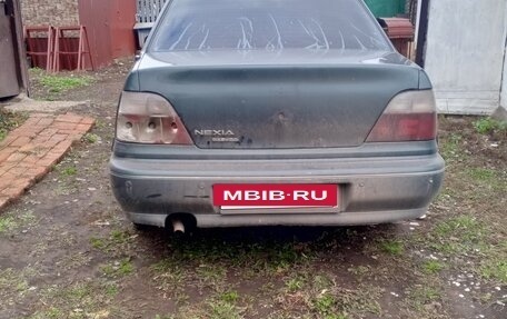 Daewoo Nexia I рестайлинг, 1998 год, 50 000 рублей, 3 фотография