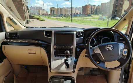 Toyota Alphard III, 2012 год, 2 350 000 рублей, 4 фотография