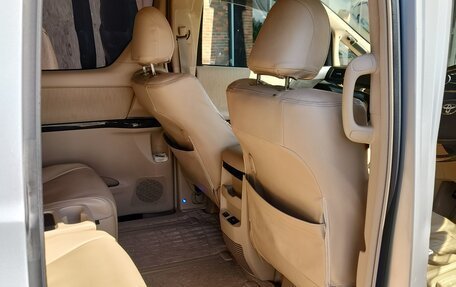Toyota Alphard III, 2012 год, 2 350 000 рублей, 19 фотография