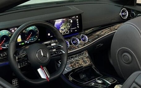 Mercedes-Benz E-Класс, 2019 год, 5 300 000 рублей, 4 фотография