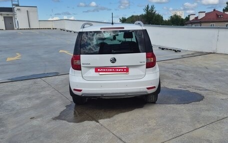 Skoda Yeti I рестайлинг, 2015 год, 1 300 000 рублей, 4 фотография