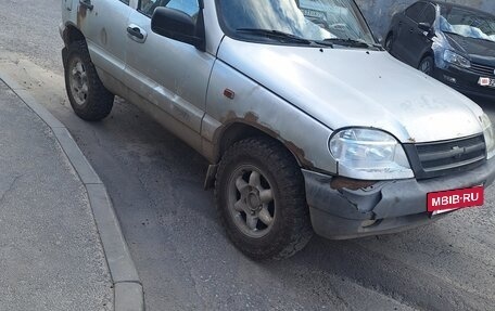 Chevrolet Niva I рестайлинг, 2004 год, 150 000 рублей, 4 фотография