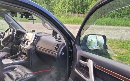 Toyota Land Cruiser 200, 2015 год, 4 700 000 рублей, 12 фотография
